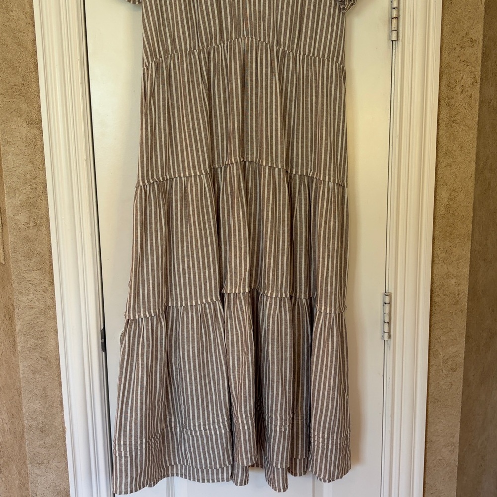 Cynthia Rowley Beige and White Striped Tiered Maxi Dress - Picture 3 of 10